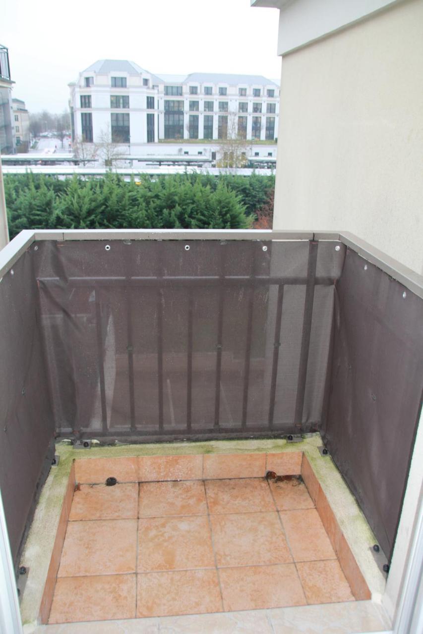 Disney Apart,3 Mn From Disney, 4Bedrooms, Double Free, Secured Parking,105 M2 Chessy  Exteriör bild